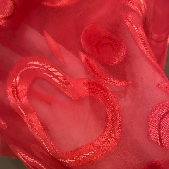 Lovely Silky Red Heart ❤️ lingerie in Size Medium. Mini length Adjustable straps - Picture 3 of 10